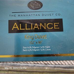 The Manhattan Duvet Co Alliance King Duvet Striped Green/Blue/White 102" x 96"